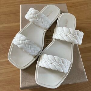 Steve Madden BNIB Jelly Sandals Size 7